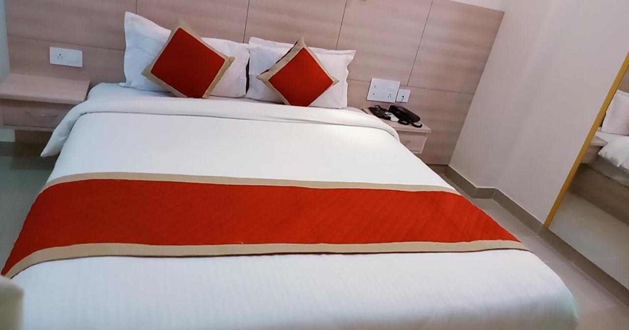 Hotel Royal Amer Джайпур Екстериор снимка